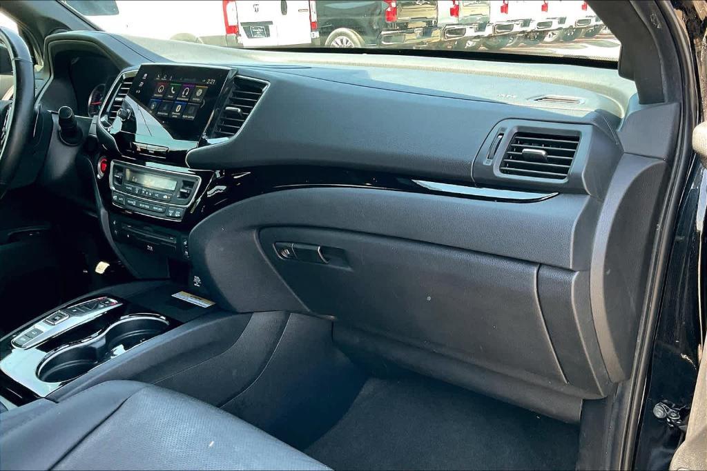 used 2020 Honda Pilot car, priced at $22,221