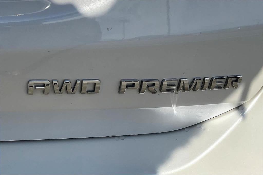 used 2023 Chevrolet Equinox car, priced at $29,222