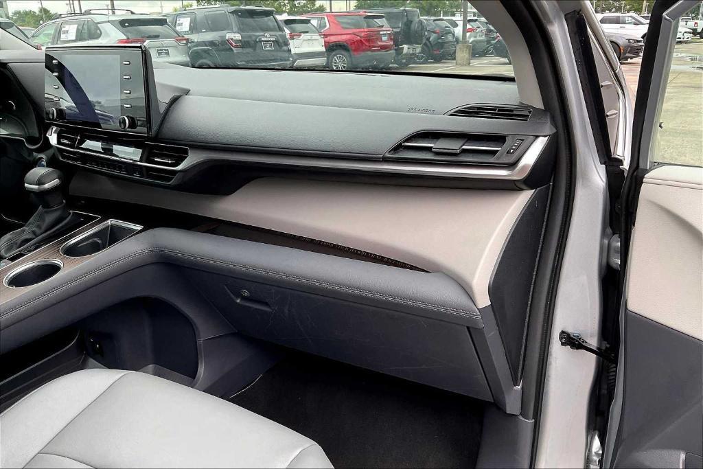 used 2023 Toyota Sienna car, priced at $40,471