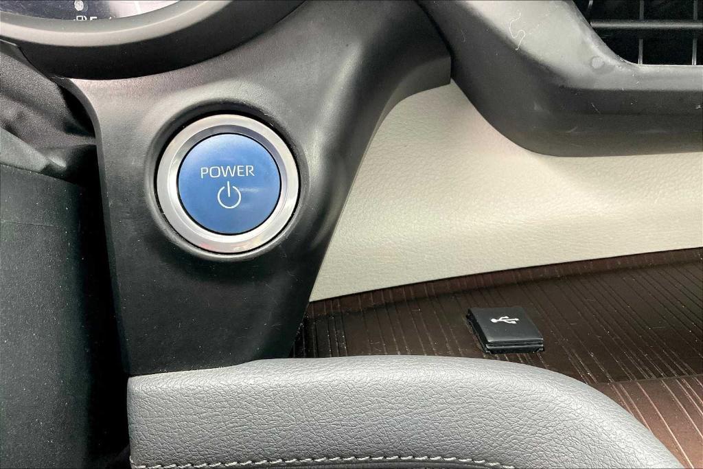 used 2023 Toyota Sienna car, priced at $42,787