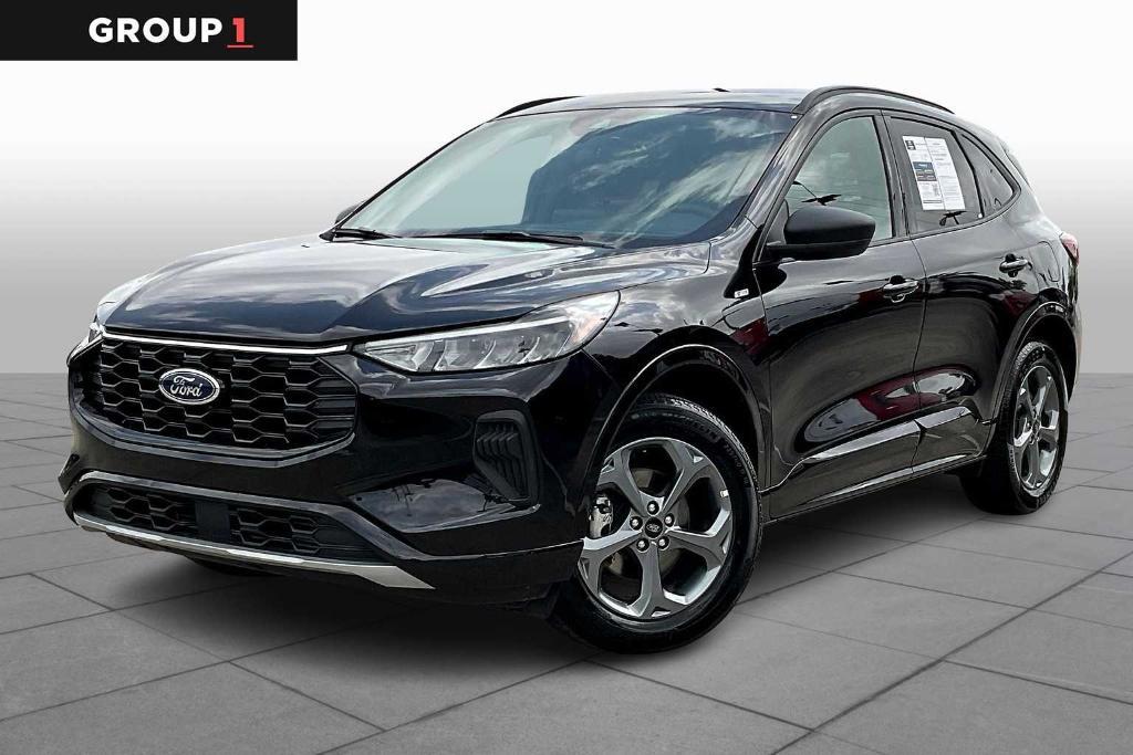 used 2024 Ford Escape car, priced at $23,333