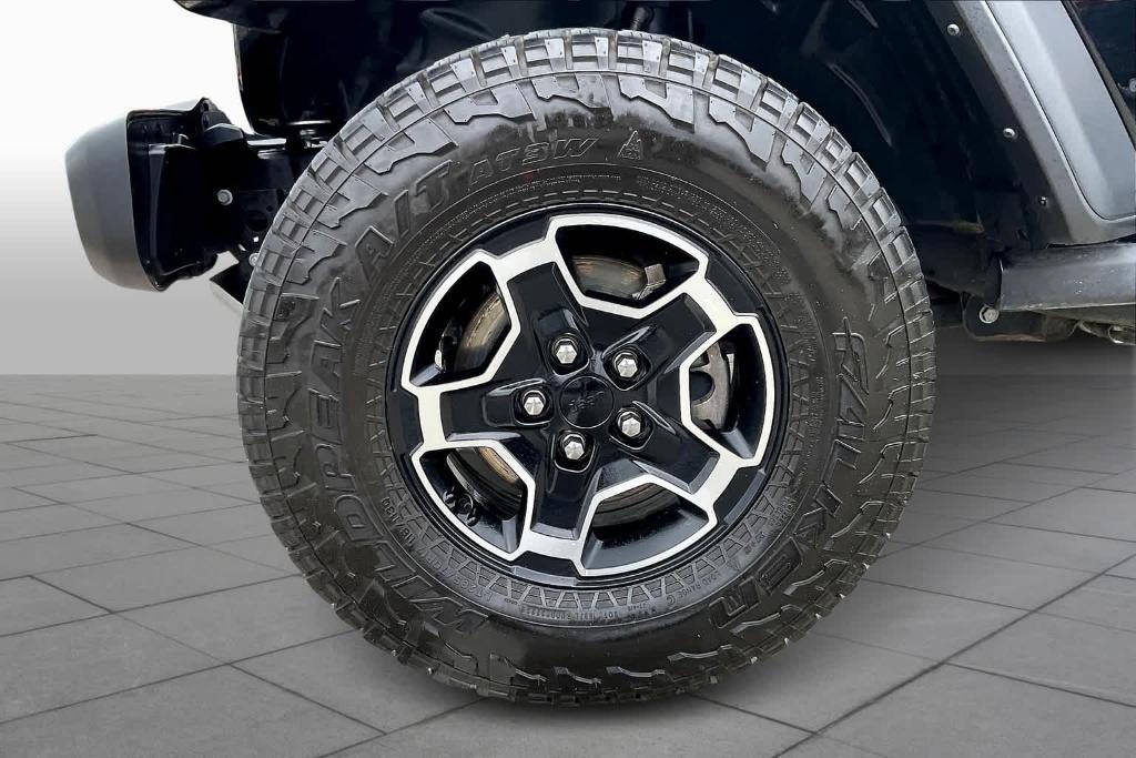 used 2023 Jeep Gladiator car, priced at $39,939