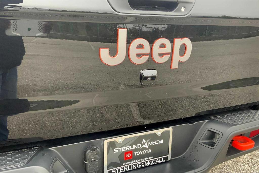 used 2023 Jeep Gladiator car, priced at $39,939