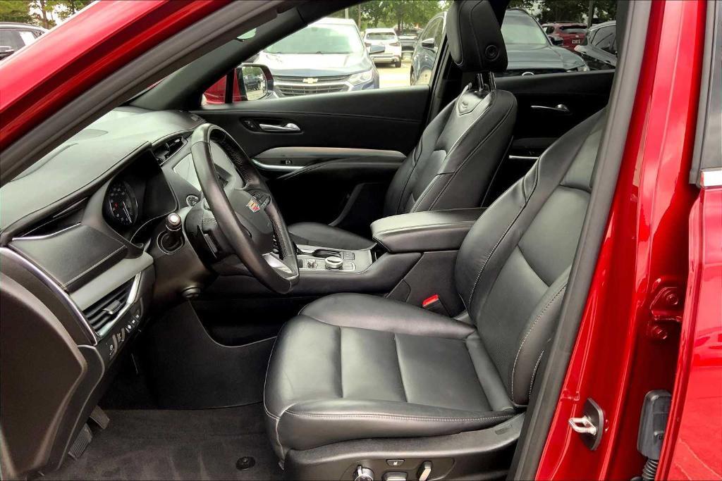 used 2023 Cadillac XT4 car, priced at $24,781
