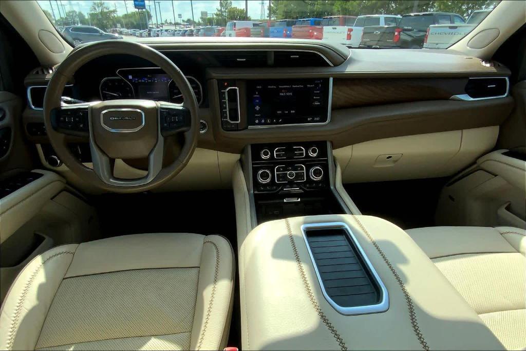 used 2021 GMC Yukon car, priced at $50,712