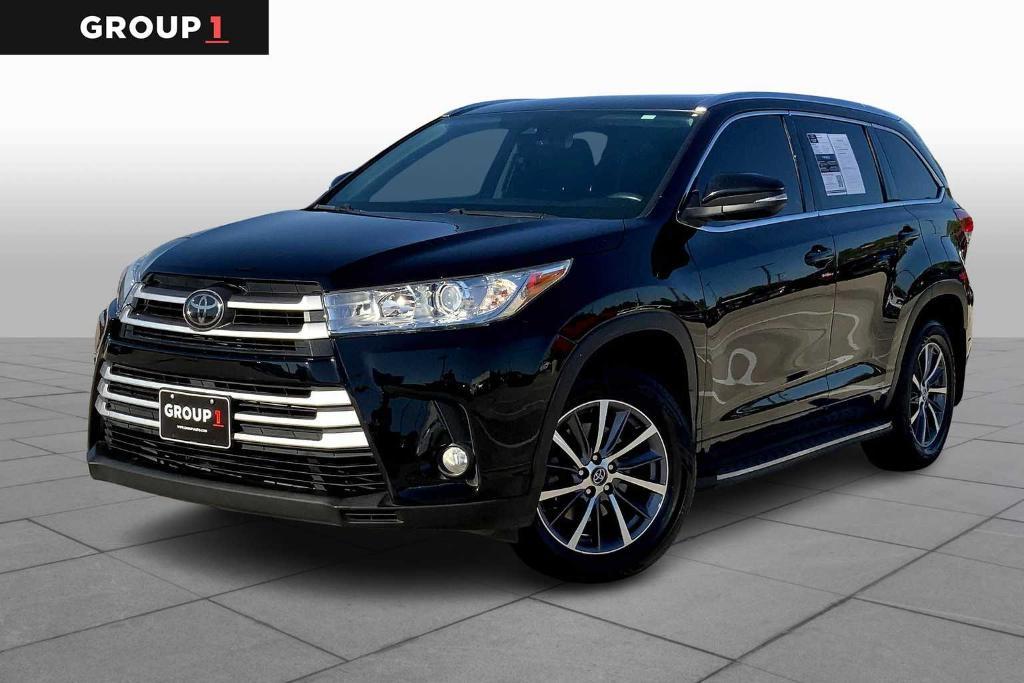 used 2018 Toyota Highlander car, priced at $19,998