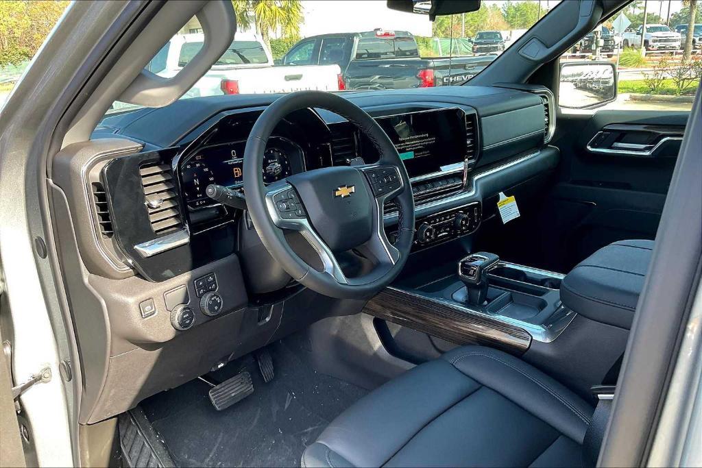 new 2025 Chevrolet Silverado 1500 car, priced at $52,074