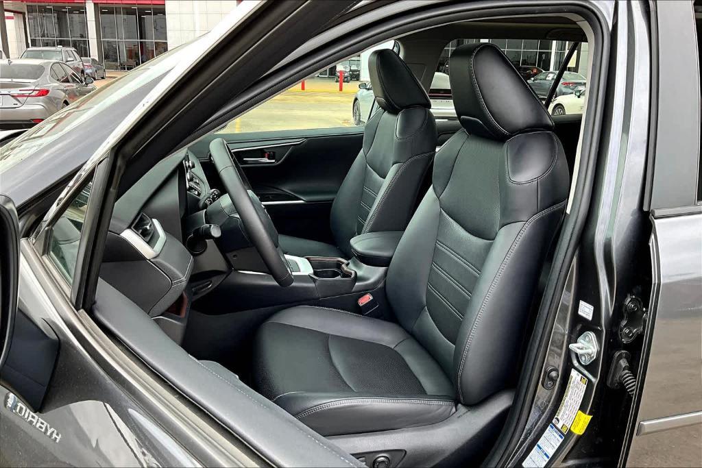 used 2021 Toyota RAV4 Hybrid car, priced at $32,571