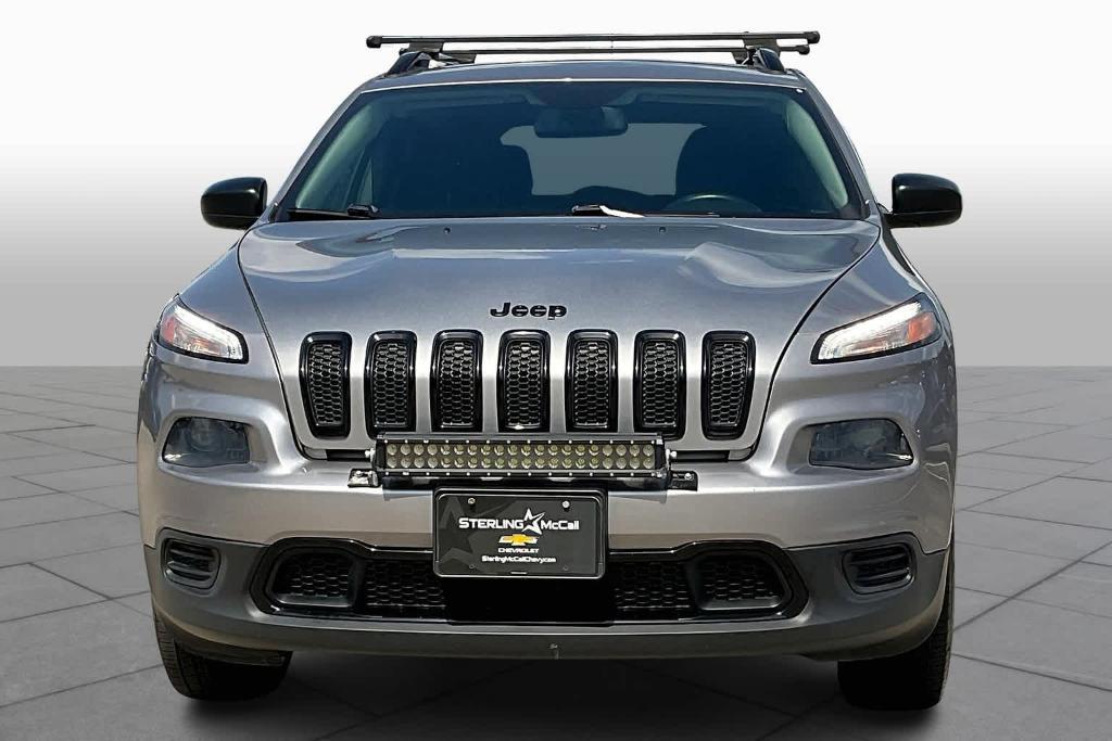 used 2016 Jeep Cherokee car, priced at $12,352