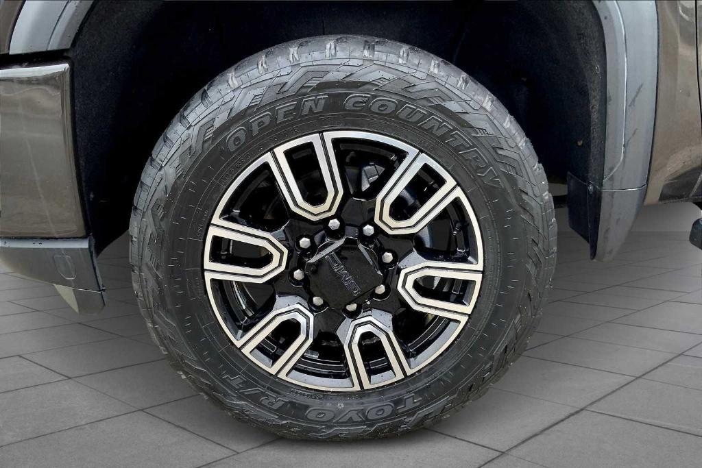 used 2020 GMC Sierra 2500 car, priced at $45,998