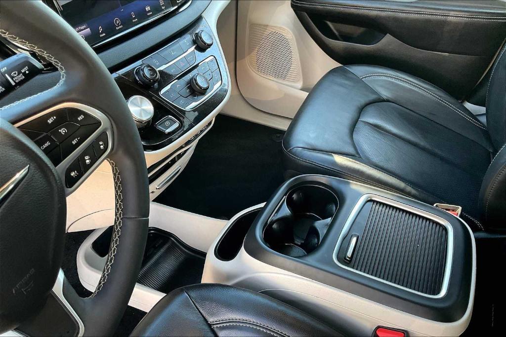 used 2022 Chrysler Pacifica car, priced at $23,998