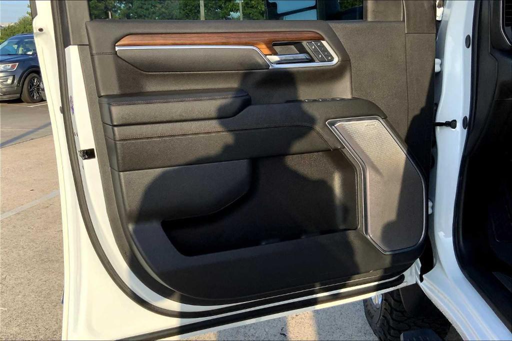 used 2025 Chevrolet Silverado 2500 car, priced at $78,555