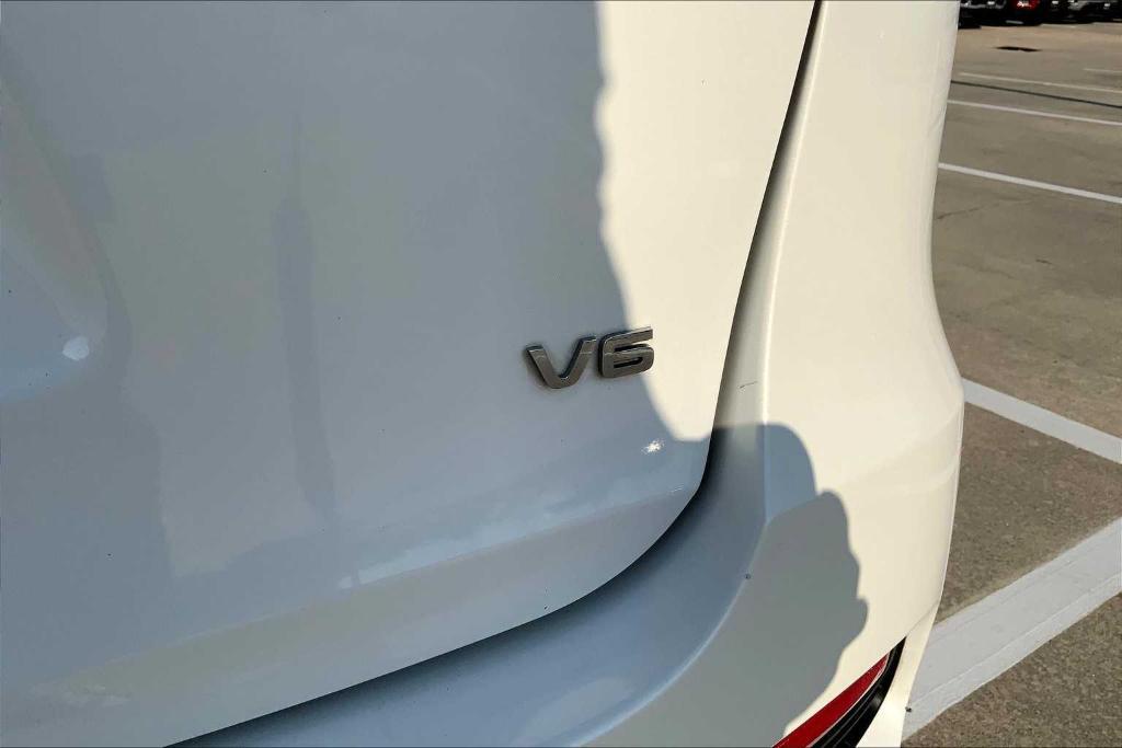 used 2020 Kia Sorento car, priced at $13,557