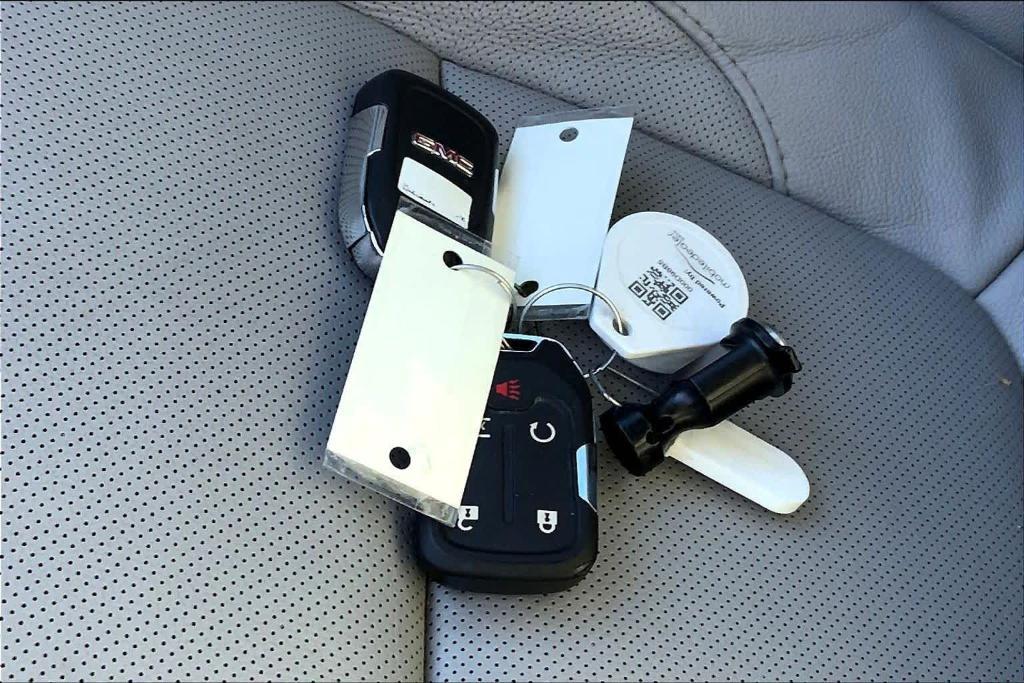 used 2017 GMC Acadia car, priced at $13,476