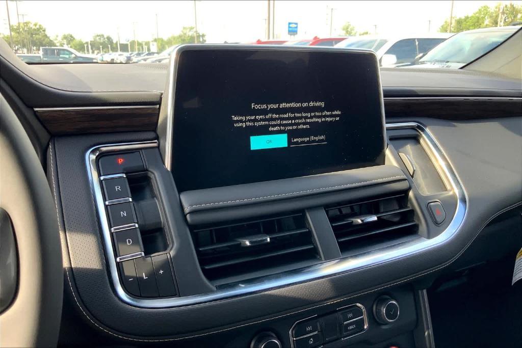 new 2024 Chevrolet Suburban car, priced at $80,651