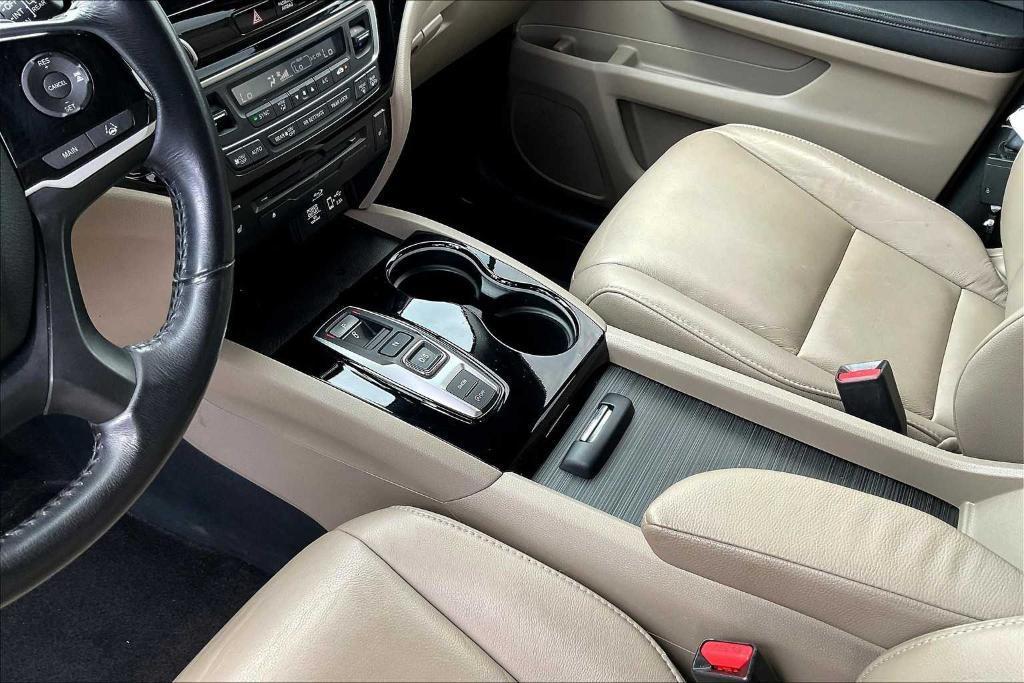 used 2020 Honda Pilot car, priced at $25,998