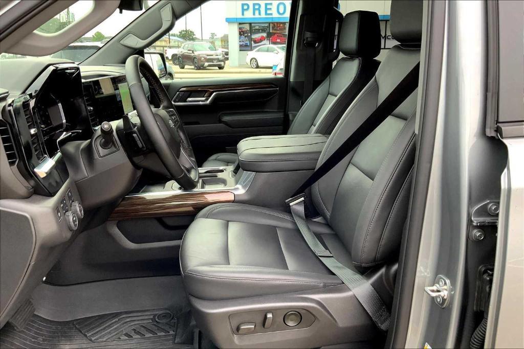 used 2025 Chevrolet Silverado 1500 car, priced at $60,998