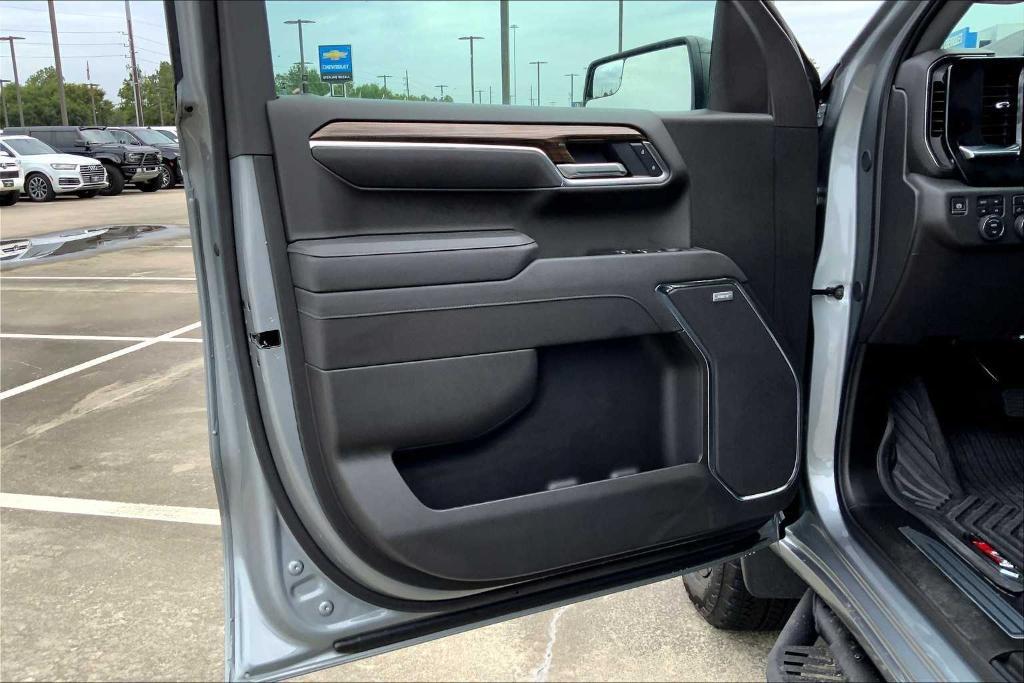 used 2025 Chevrolet Silverado 1500 car, priced at $60,998