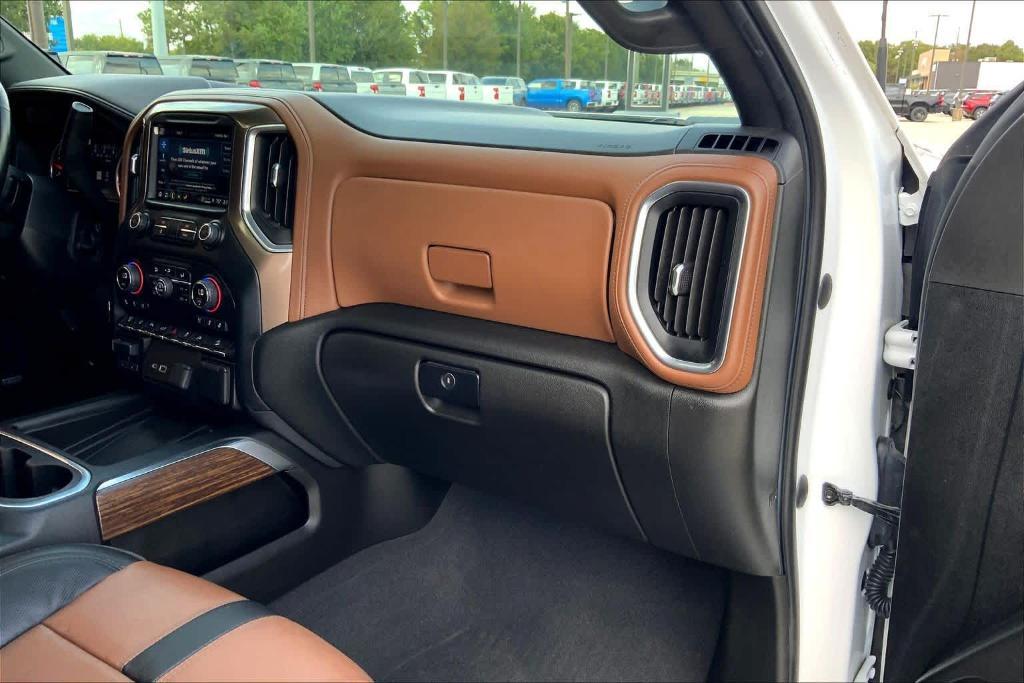 used 2022 Chevrolet Silverado 2500 car, priced at $48,630