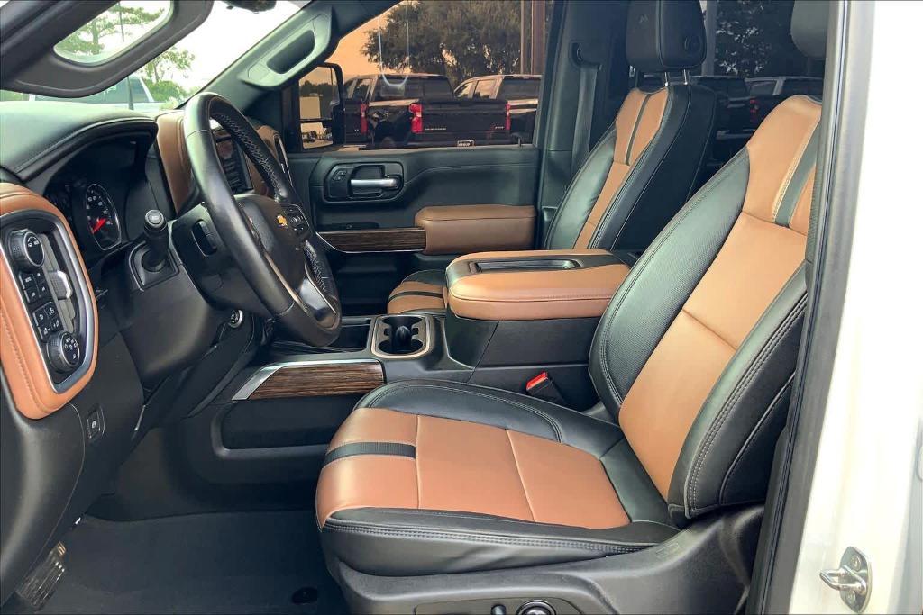 used 2022 Chevrolet Silverado 2500 car, priced at $48,630