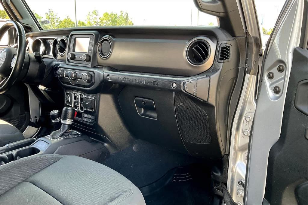 used 2020 Jeep Wrangler Unlimited car, priced at $27,555