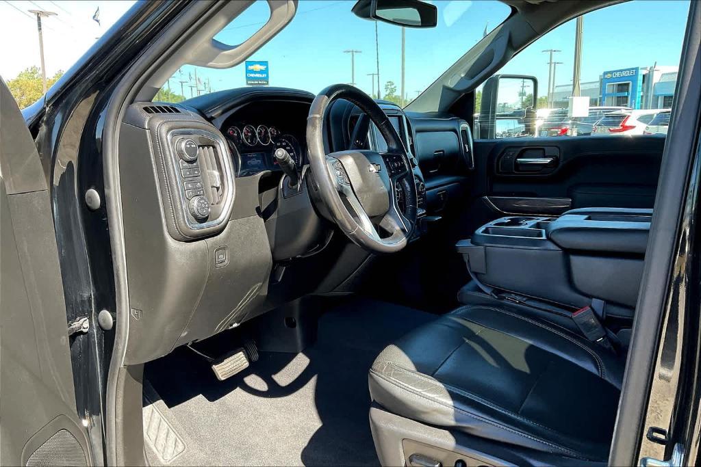 used 2020 Chevrolet Silverado 2500 car, priced at $40,679