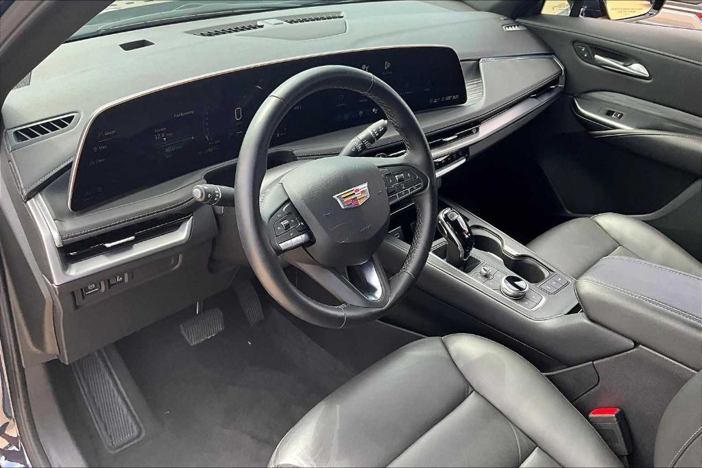 used 2025 Cadillac XT4 car, priced at $33,890
