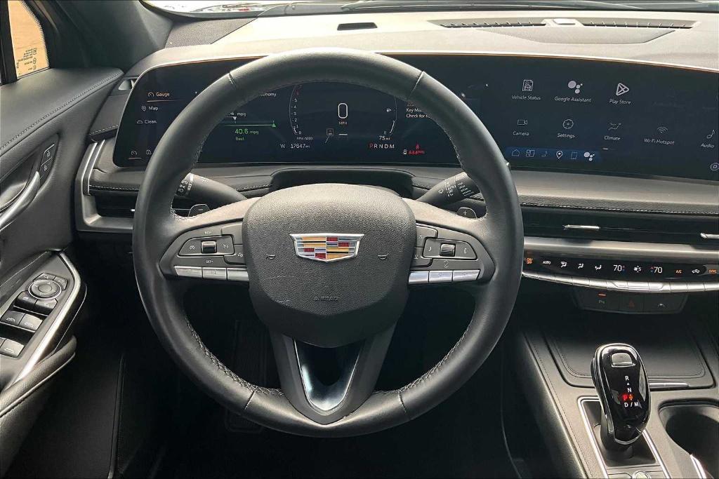 used 2025 Cadillac XT4 car, priced at $33,890