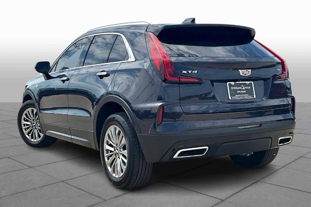 used 2025 Cadillac XT4 car, priced at $33,890