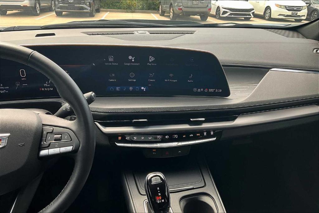 used 2025 Cadillac XT4 car, priced at $33,890