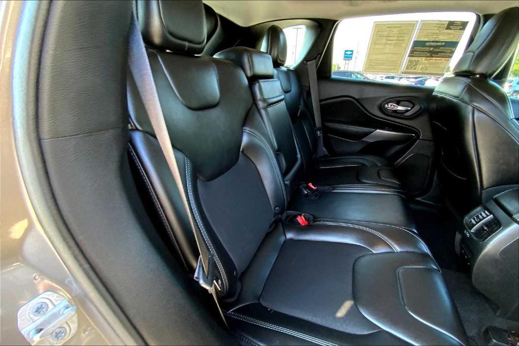 used 2019 Jeep Cherokee car, priced at $16,593