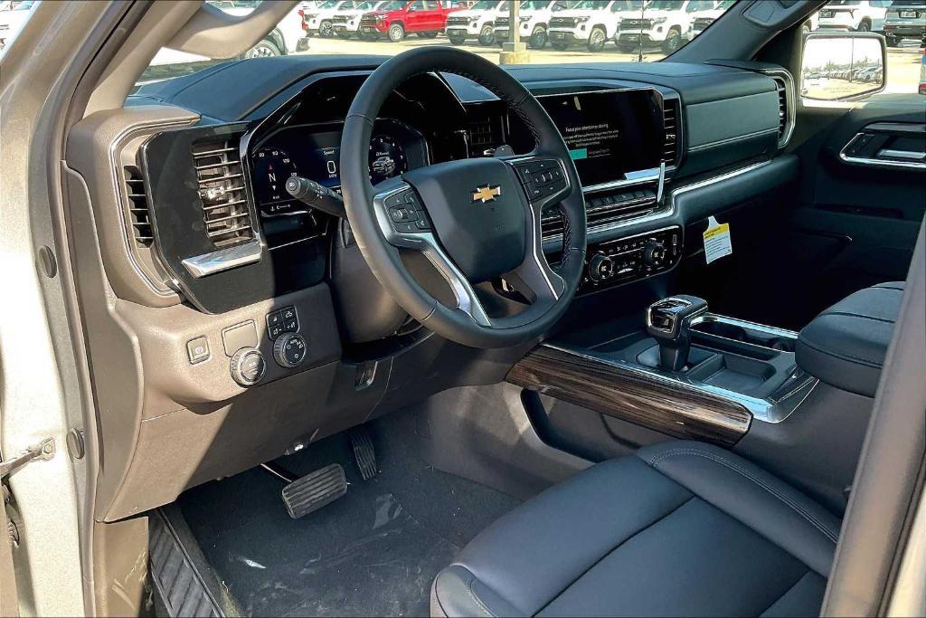 new 2025 Chevrolet Silverado 1500 car, priced at $52,074