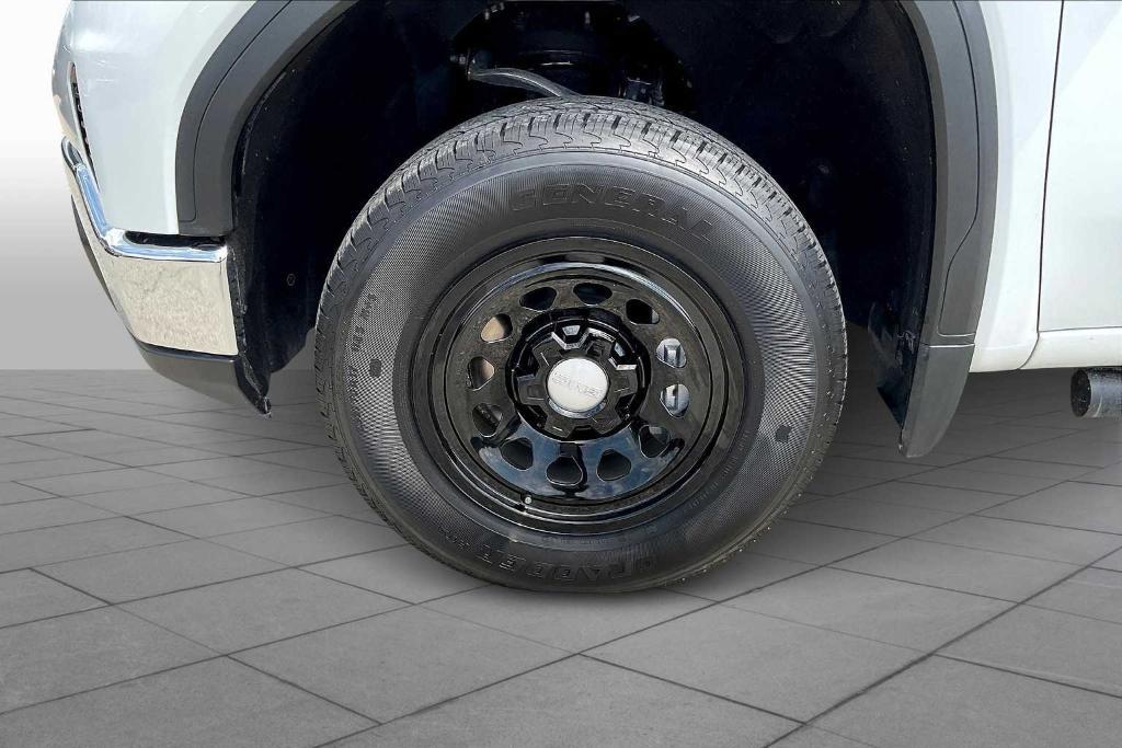 used 2024 GMC Sierra 1500 car, priced at $29,782