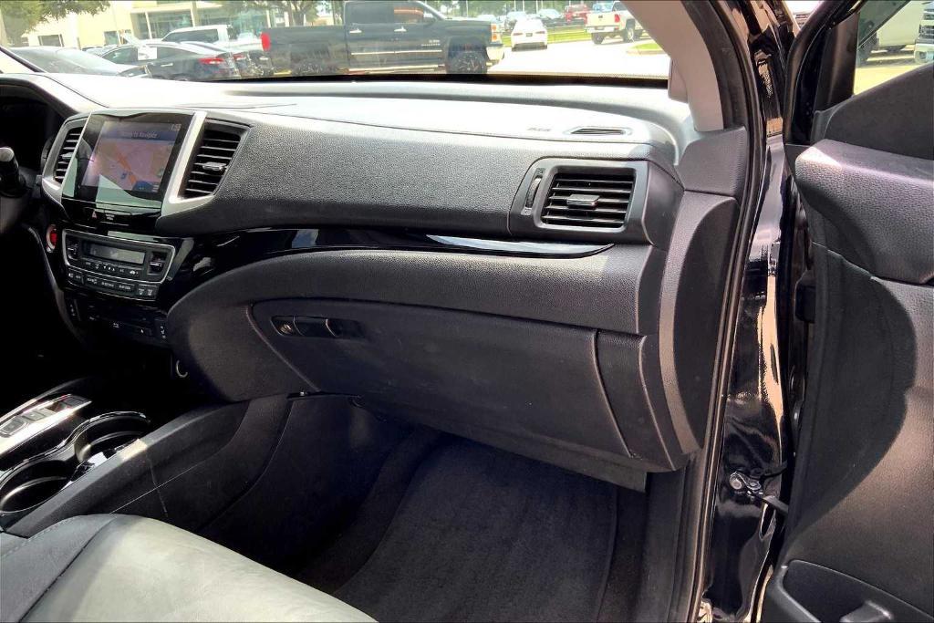 used 2018 Honda Pilot car, priced at $13,278