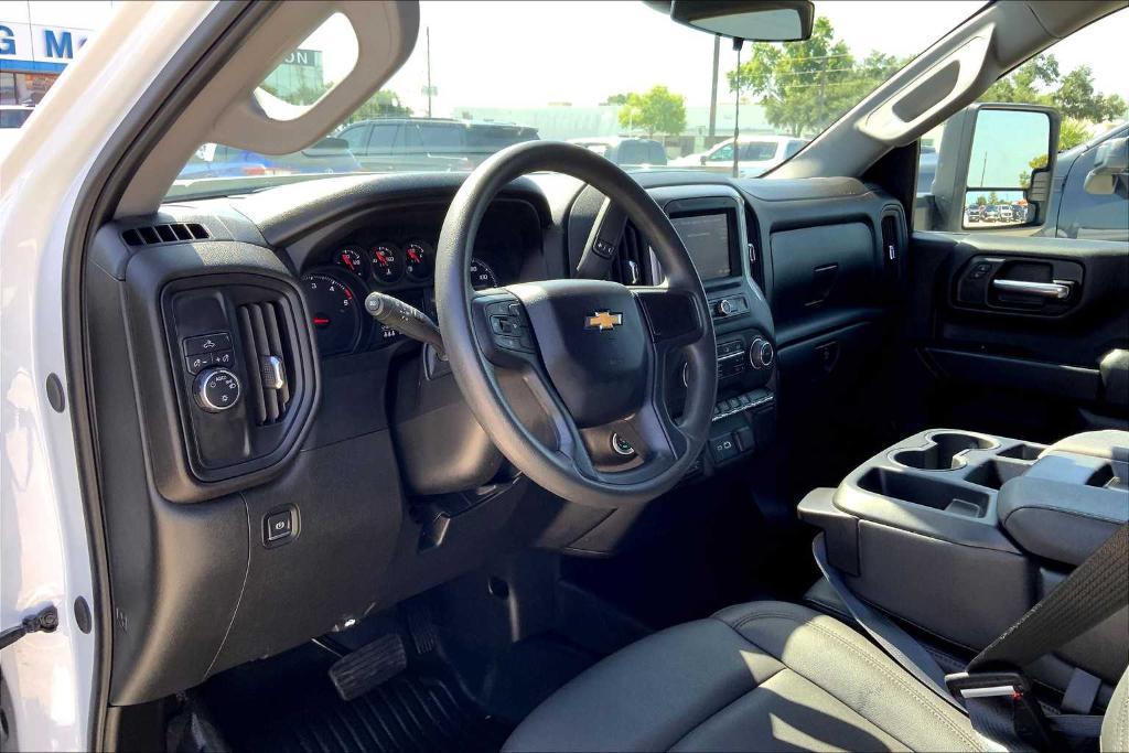 used 2024 Chevrolet Silverado 3500 car