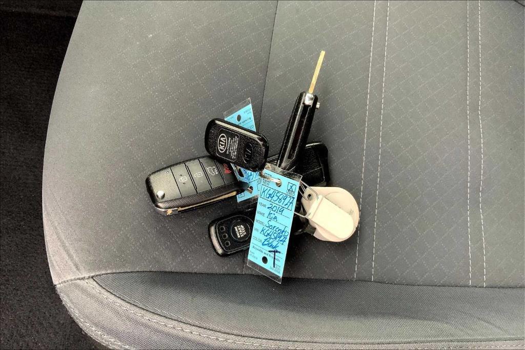 used 2019 Kia Sorento car, priced at $13,480