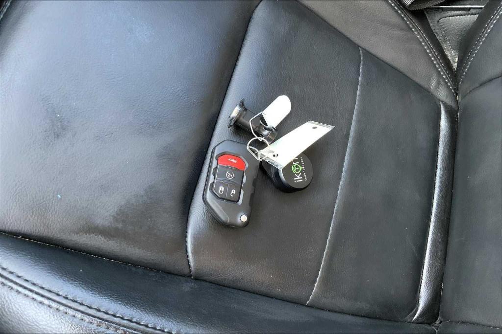 used 2021 Jeep Wrangler Unlimited car, priced at $33,998