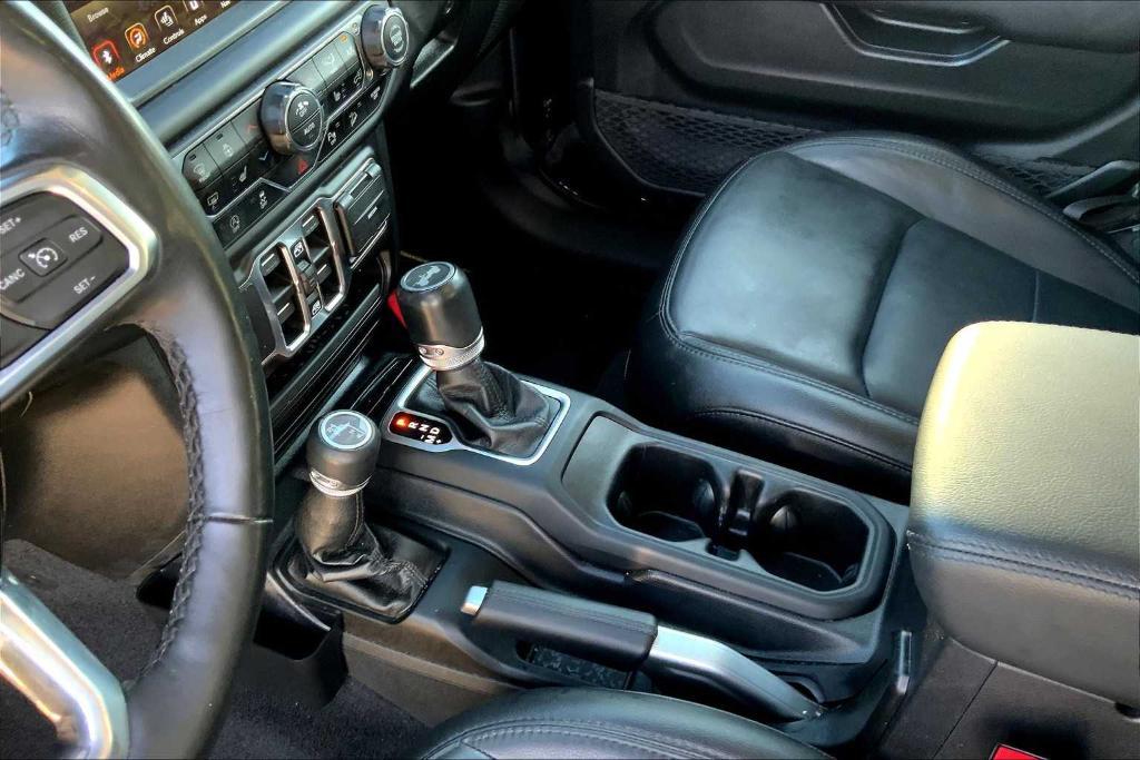 used 2021 Jeep Wrangler Unlimited car, priced at $33,998