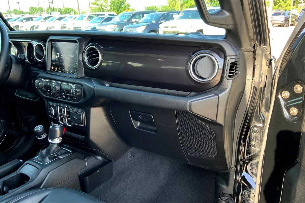 used 2021 Jeep Wrangler Unlimited car, priced at $33,998