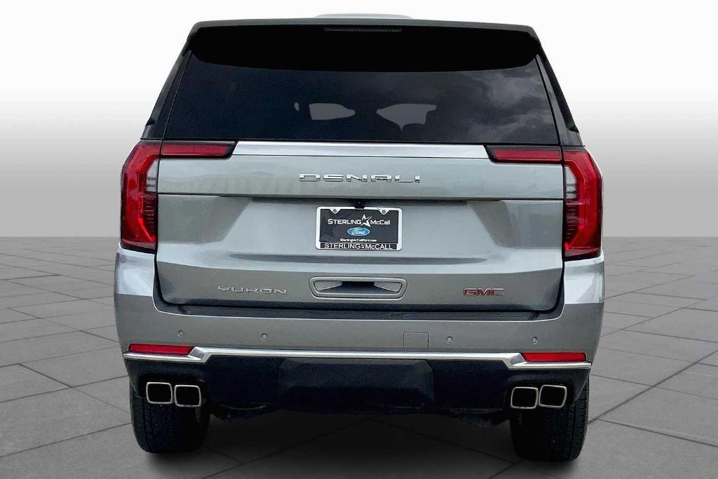 used 2025 GMC Yukon car, priced at $79,998