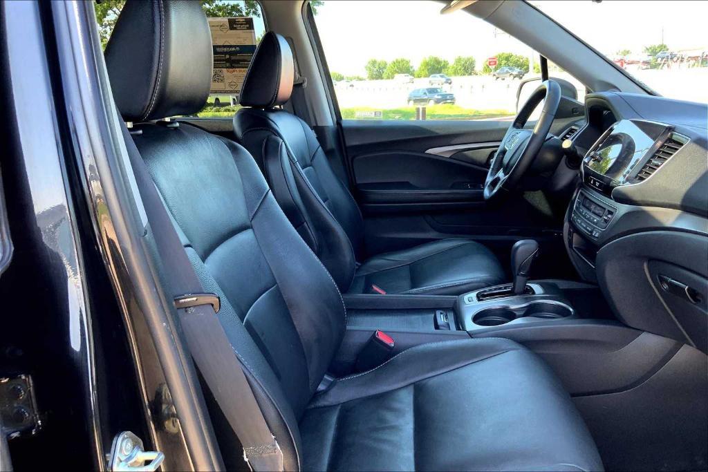 used 2020 Honda Pilot car, priced at $21,625