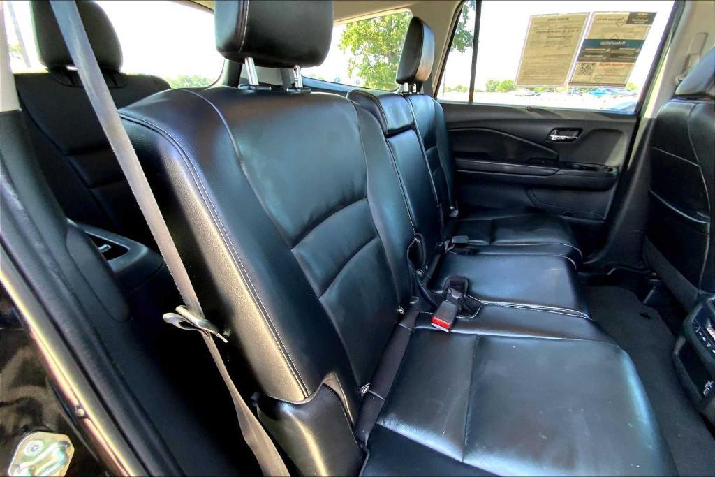 used 2020 Honda Pilot car, priced at $21,625