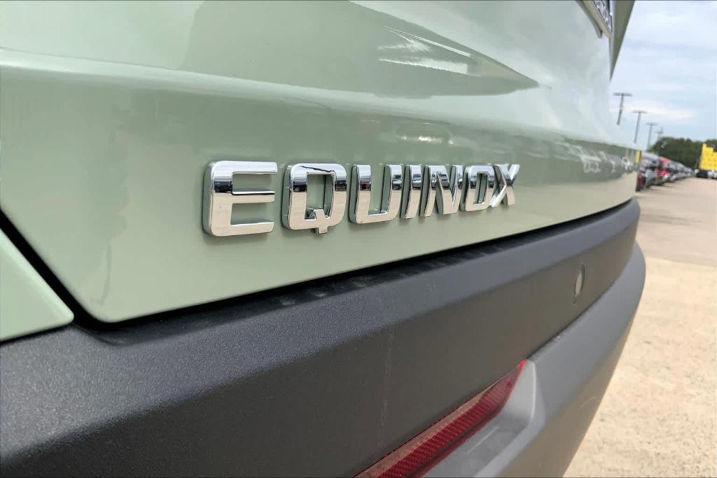 new 2025 Chevrolet Equinox car, priced at $28,730