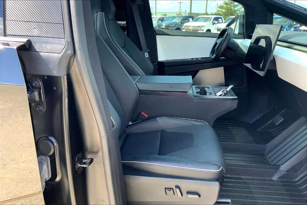 used 2024 Tesla Cybertruck car, priced at $71,998
