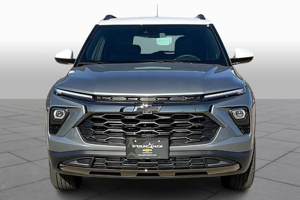 new 2025 Chevrolet TrailBlazer car, priced at $34,025