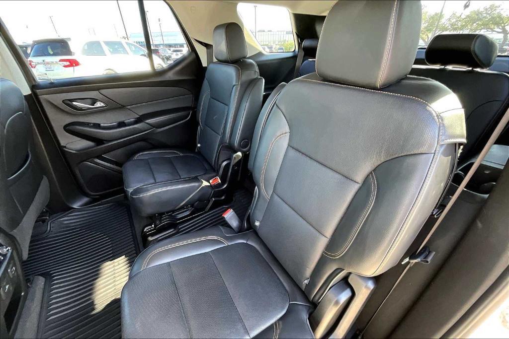 used 2019 Chevrolet Traverse car, priced at $21,423