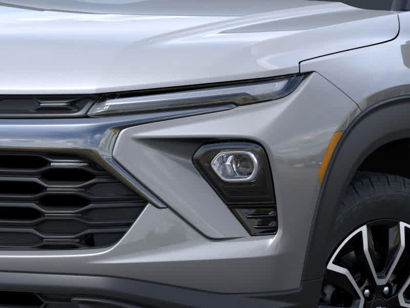 new 2025 Chevrolet TrailBlazer car, priced at $29,950