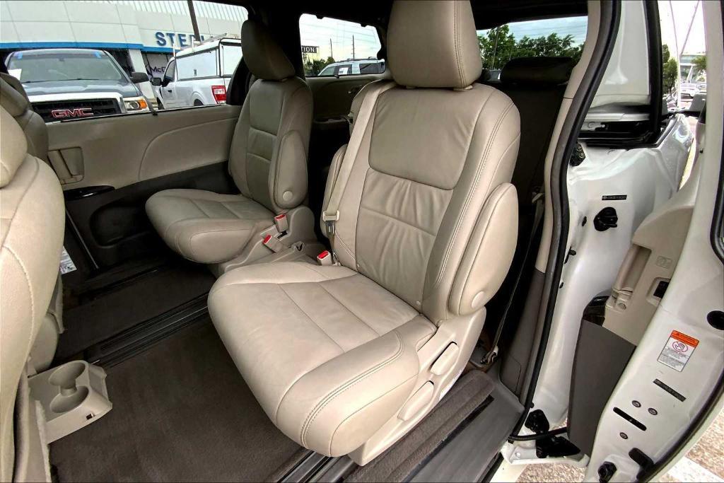 used 2015 Toyota Sienna car, priced at $16,555