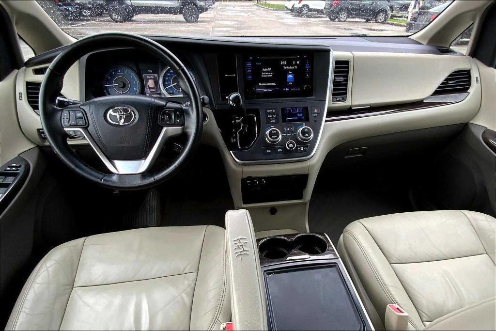 used 2015 Toyota Sienna car, priced at $16,555