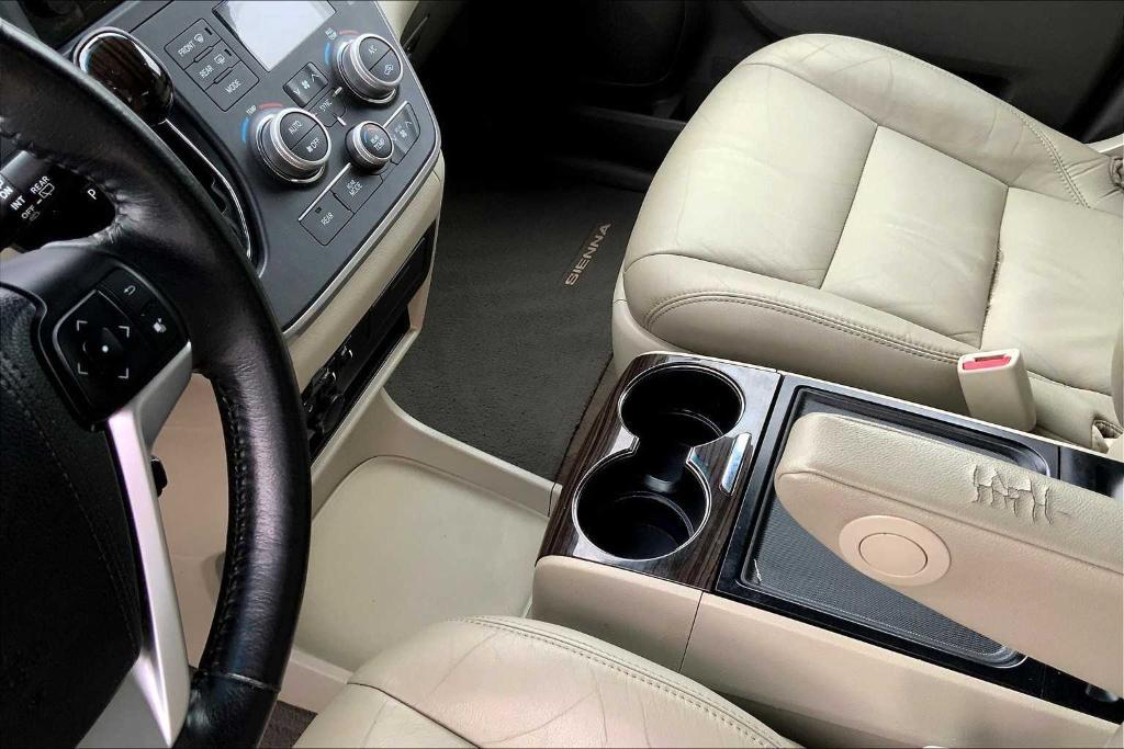 used 2015 Toyota Sienna car, priced at $16,555